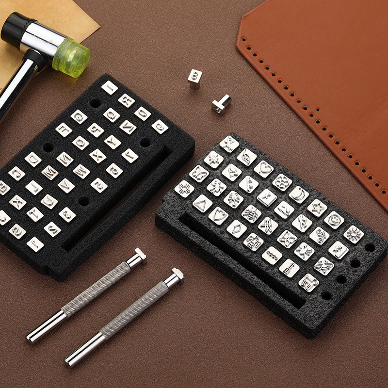 Skórzany pręt do tłoczenia ręc – Leatherwork Manual recenzja i cena